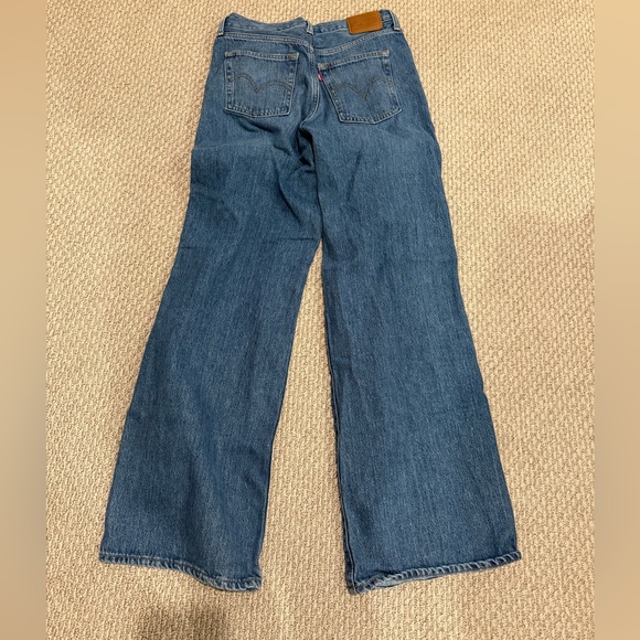 LEVIS Ribcage Wide Leg Jeans - Picture 8 of 11